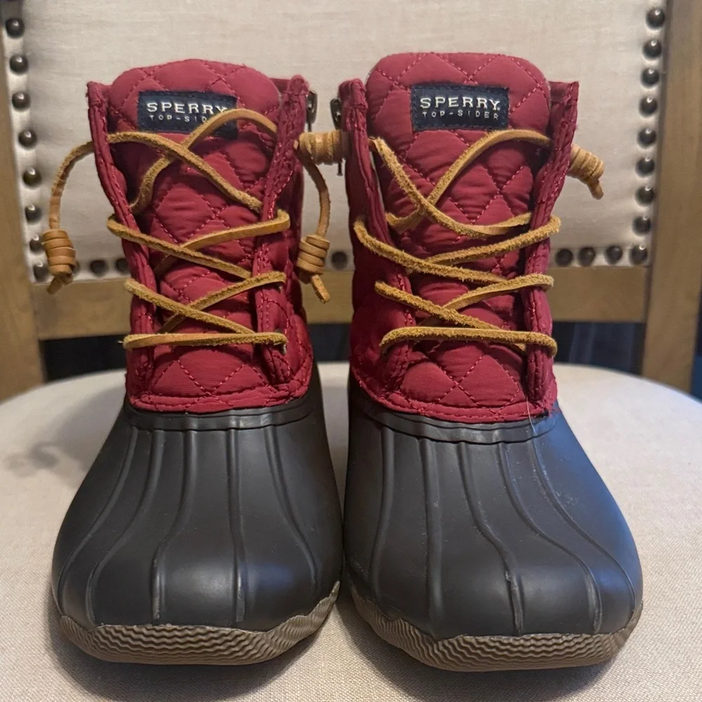 Sperry Top-Sider Women’s Burgundy and Dark Gray Winter Boots, Size 9